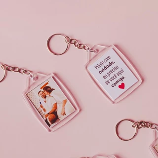 Chaveiro Pilote Com Cuidado Personalizado Casal em Oferta na Shopee