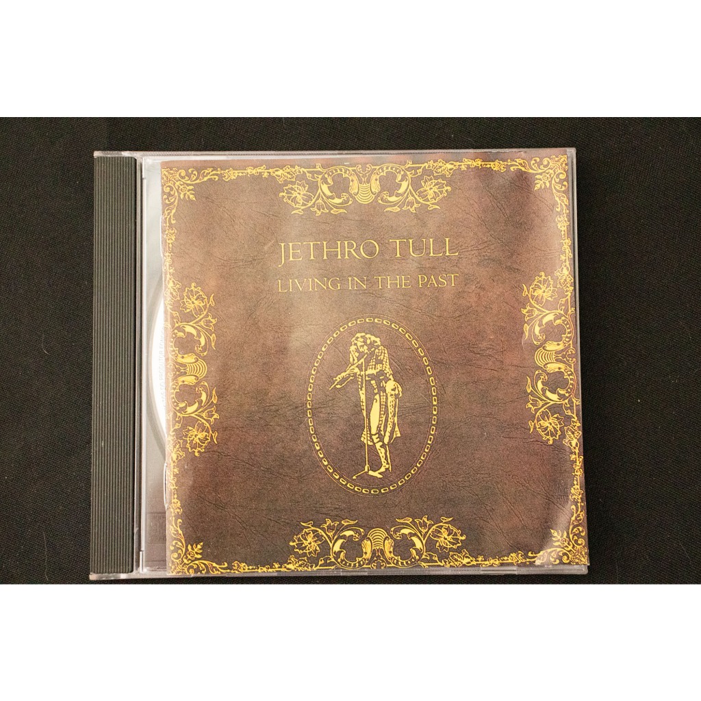 CD JETHRO TULL - LIVING IN THE PAST - 1ª edição | Shopee Brasil