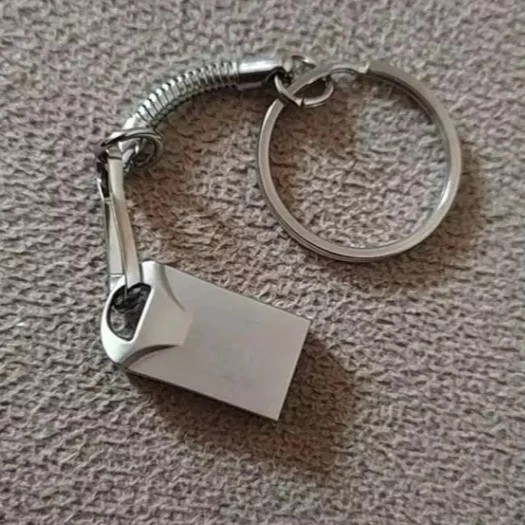 Mini Pendrive original 8GB/32GB/64GB/128G Modelo Chaveiro Metal