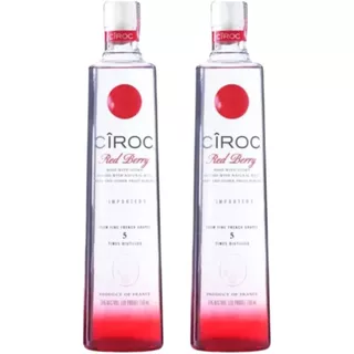 Kit com 2 Vodka Francesa Ciroc Premium Red Berry 750ml