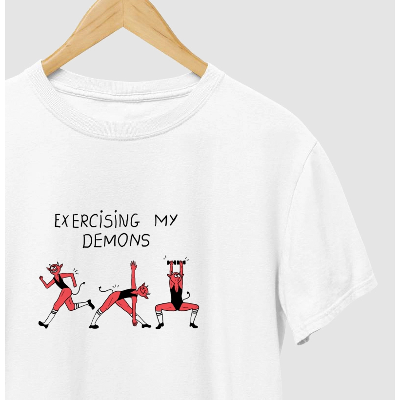 Camiseta Básica Premium Unissex Exercising My Demons - 100