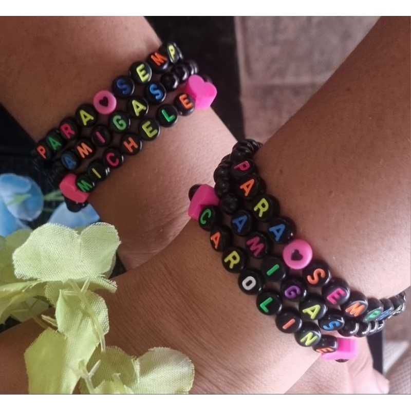 Pulseira com nome ou Palavra a sua escolha - kit Pulseira personalizada ...