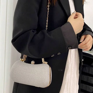 Bolsa Festa Transversal Feminina Com Detalhe De Glitter Forro Impermeável em Oferta na Shopee