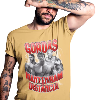 Camiseta Meme Gordas Mantenham Distância, Camisa 100% Algodão Com Costura Reforçada, Tshits envio imediato de até 24h.