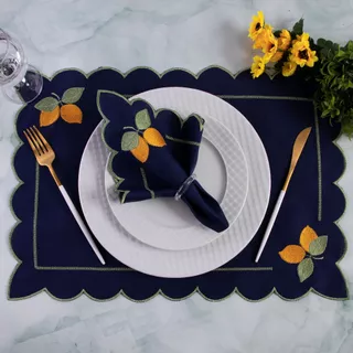 "Kit Americano 4 Peças: Sousplats e Guardanapos - Eleve a Elegância da Sua Mesa de 2 Lugares!R