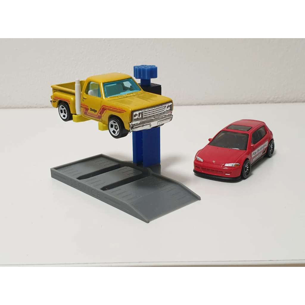 Elevador c/ Rosca Carrinhos de brinquedo Generico Hotweels