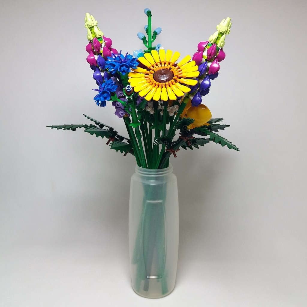 LEGO 10313- BUQUE DE FLORES SILVESTRES (PARALELO) | Shopee Brasil