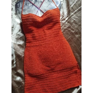 vestido de crochê decote