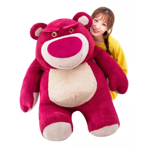urso rosa toy story Lotso retorna à @Crocs 🐻 O vilão de Toy Story 3 é tema de mais uma Classic  Clog. A textura peluda e fofinha de Lotso cobriu toda a Classic Clog,  trazendo o