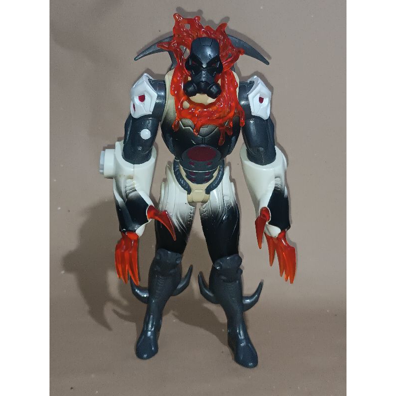 Boneco Max Steel Toxzon