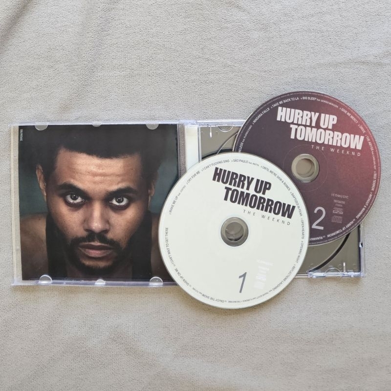CD The Weeknd - Hurry Up Tomorrow (CD Duplo) 2025 | Shopee CD The Weeknd - Hurry Up Tomorrow (CD Duplo) 2025 | Shopee