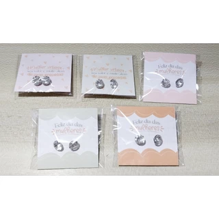 Lembrancinha Dia das Mulheres Personalizado Brinco Cristal - c/20 unidades em Oferta na Shopee