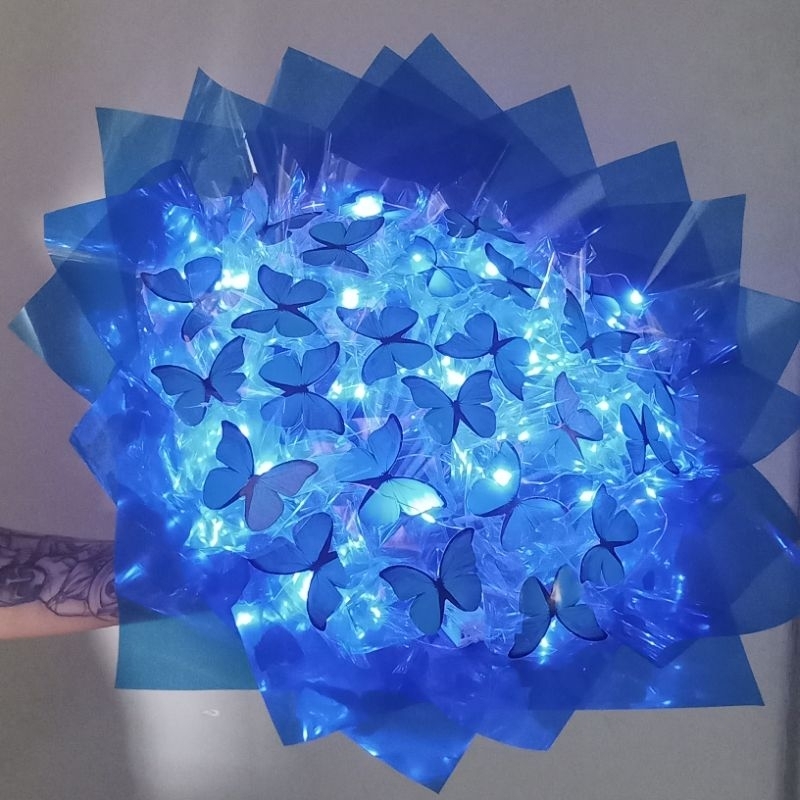 Buquê com 25 Borboletas com led | ESCOLHA A COR