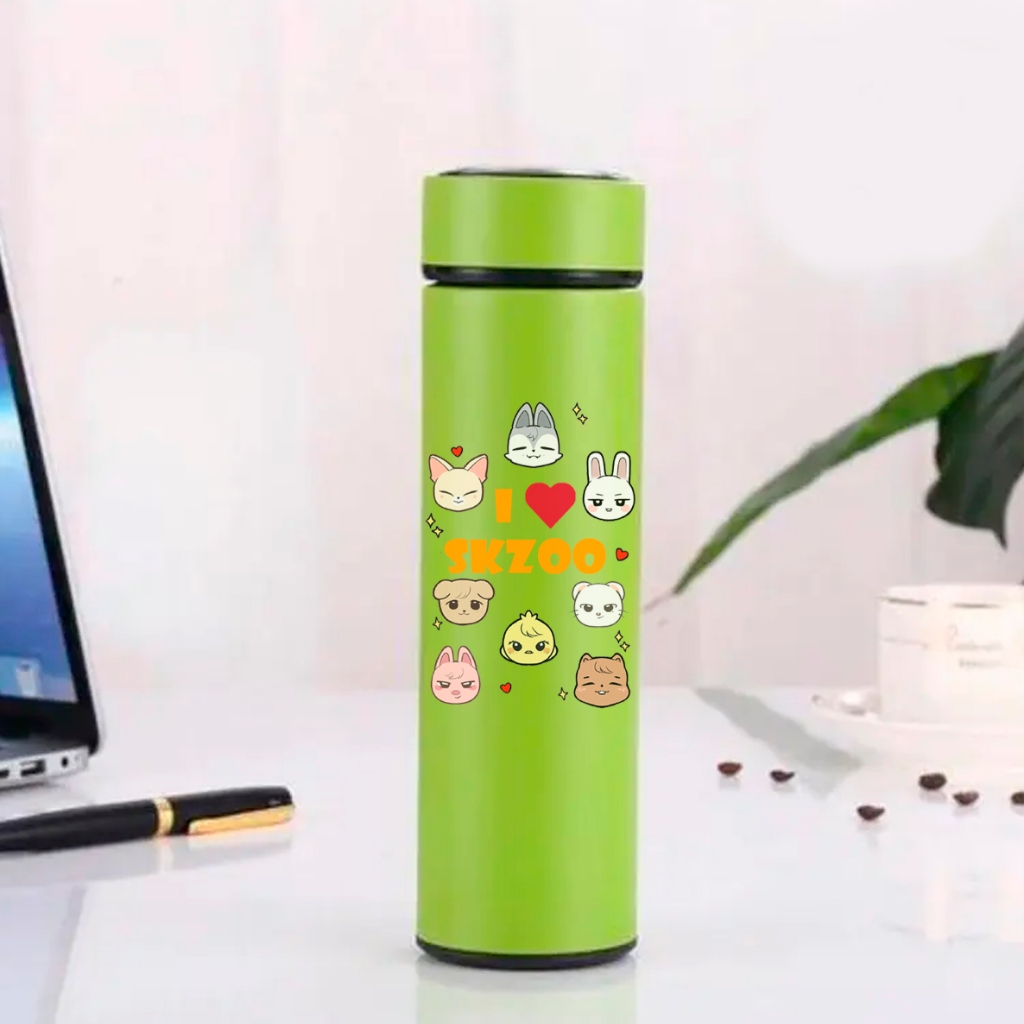 Garrafa térmica Stray Kids SKZOO | Shopee Brasil