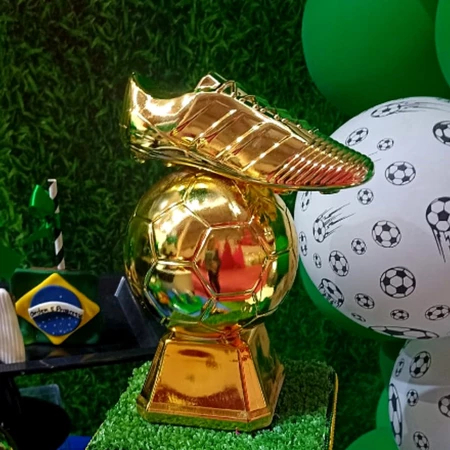 Kit Chuteira Acrílica Decorativa + Troféu Bola Decorativo