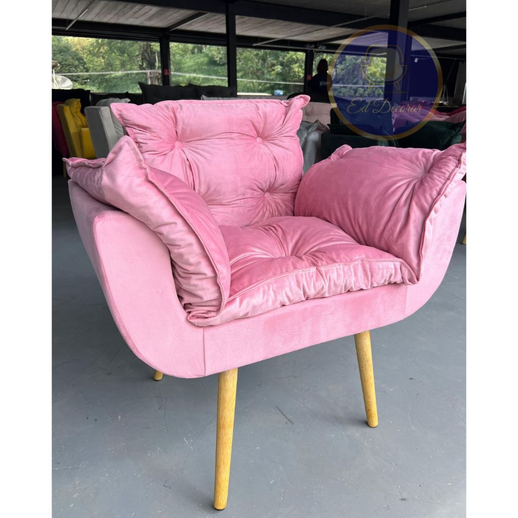 Poltrona Decorativa Reforçada Opalla Pés Palito