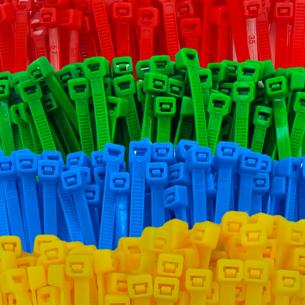 100 Cinta Plástica Abraçadeira Nylon 20cm X 4,8mm Colorida