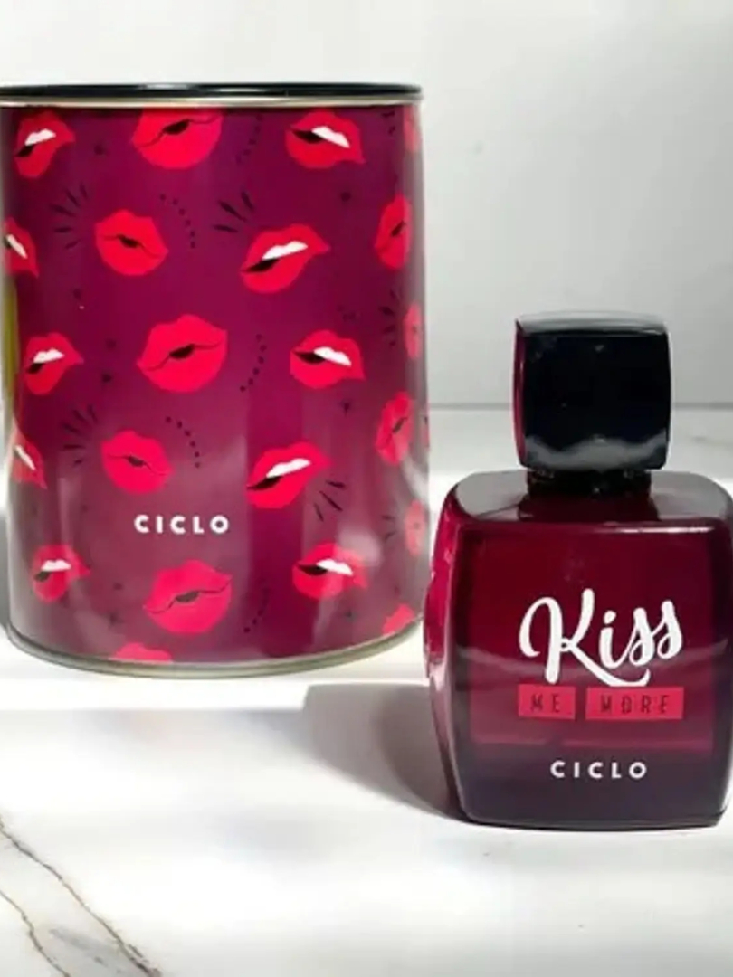 Perfume Deo Colônia Kiss You More 100ml Perfume Sedutor e Marcante ...