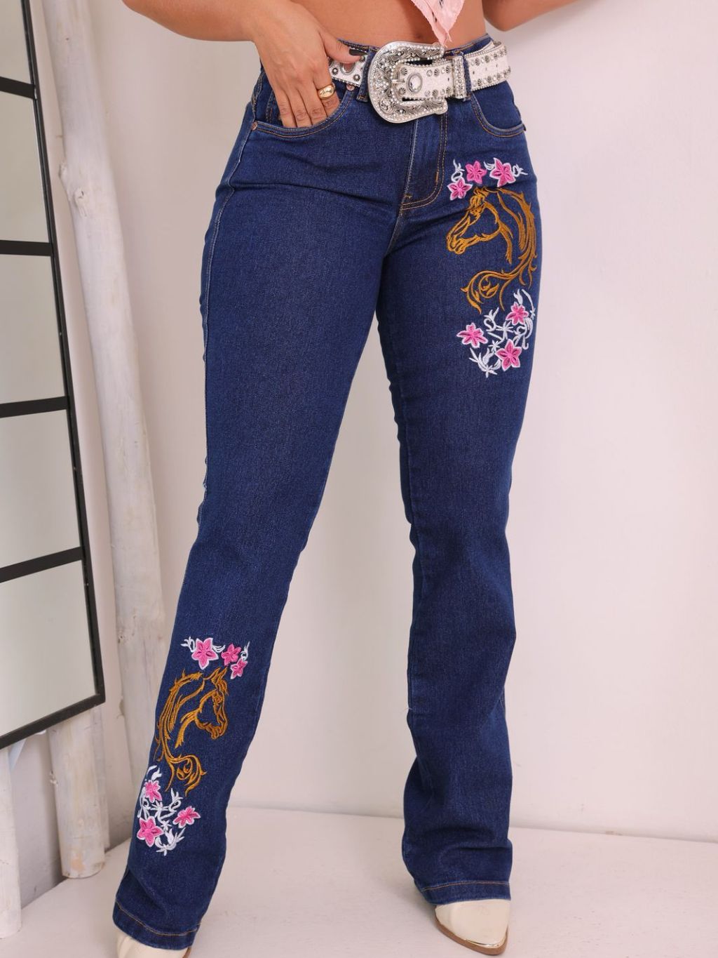 Calça Jeans Feminina Country Com Lycra Cintura Alta Padrão premium ...
