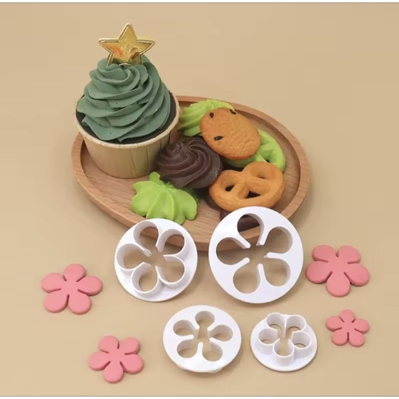Molde Cortador Flores 4 Peças Pasta Americana Biscuit Fondan