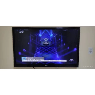 TV LG 3D 47LW4500 - Com 4 Oculos 3D