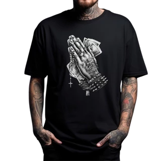Camiseta Mãos Rezando Dinheiro Spikes Streetwear Fé Luxo Unissex Algodão Fio 30.1 P ao G5 Envio Imediato