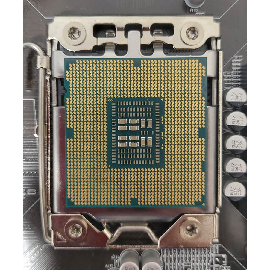 Processador Intel Xeon E5 2450 V2 2.50/3.30 95W 8/16 LGA 1356