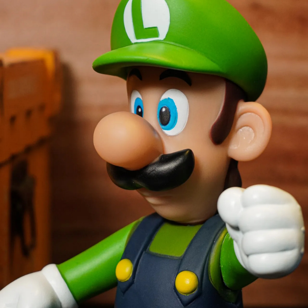 Boneco Luigi Super Mario Original Articulável 23 cm Brinquedos em Oferta na Shopee