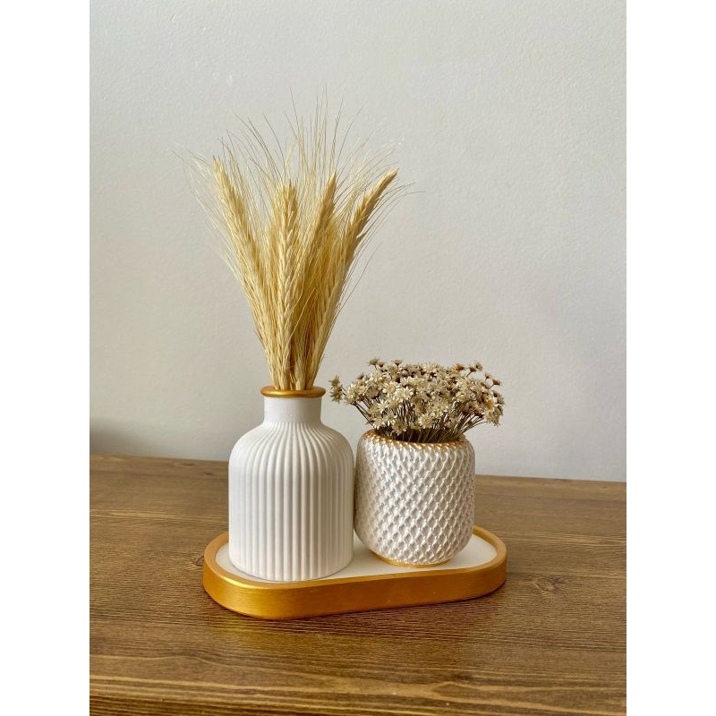 Kit Decorativo Vasos e Bandeja Gold de Gesso (presente / enfeite / casa / sala / ambiente / banheiro)