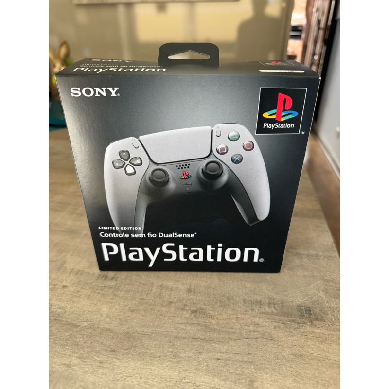 controle ps5 edicao 30 anos