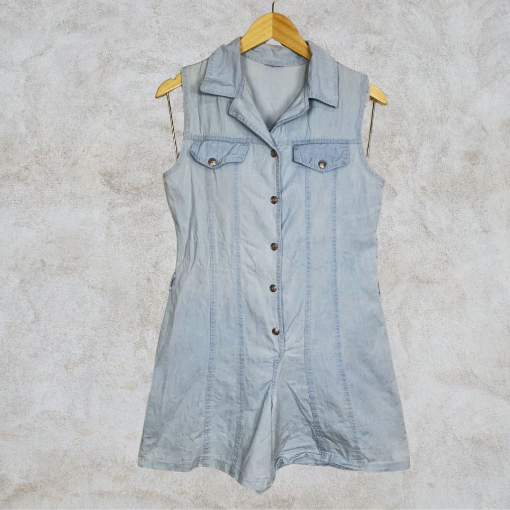 macacão jeans curto feminino vintage anos 90 Shopee Brasil