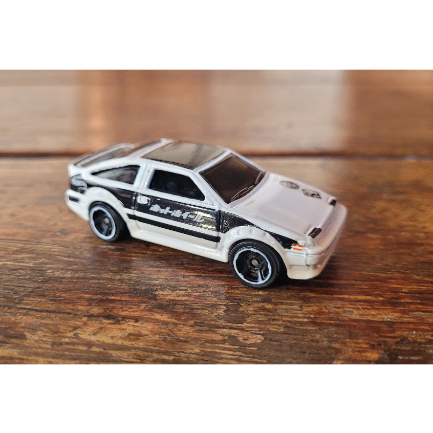 【超希少】Hot Wheels Initial D コラボAE86 ミニカー Hot Wheels Toyota AE86 Sprinter Trueno, [Black] 31/250 Drift 1/5