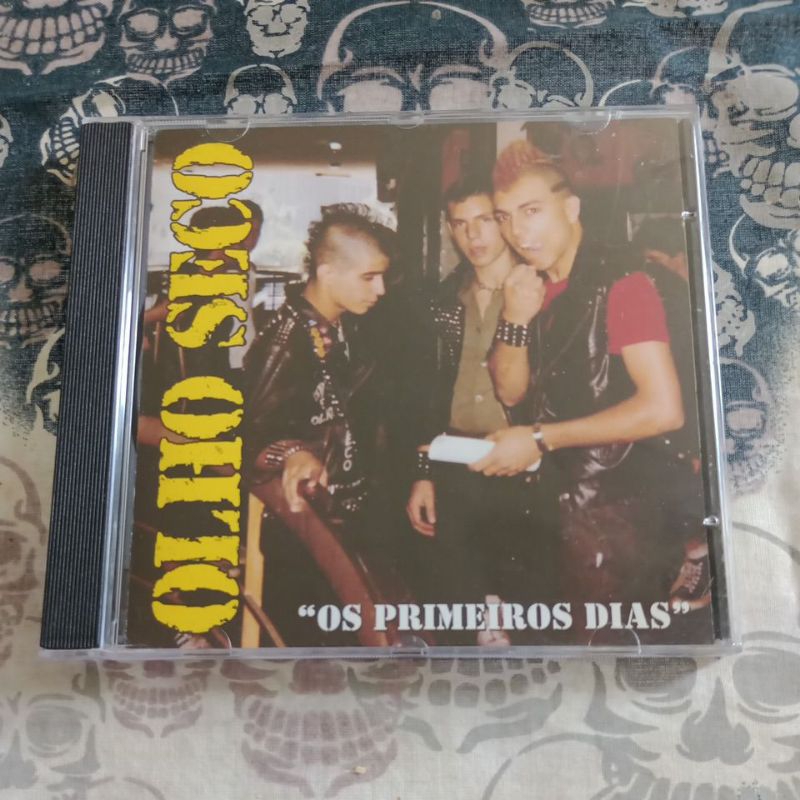 CD OLHO SECO - OS PRIMEIROS DIAS | Shopee Brasil