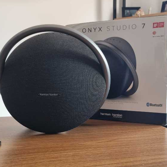 Alto-falante Harman Kardon Onyx Studio 7 Bluetooth Portátil