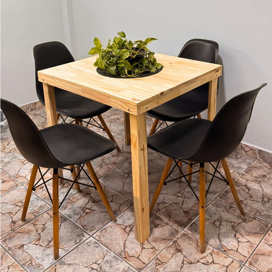 Mesa De Jantar Quadrada Rustica De Madeira Pinus 4 Lugares | Shopee Brasil