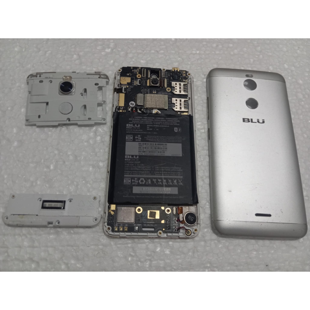 Smartphone Blu R2 Para Retirada De Peças | Shopee Brasil