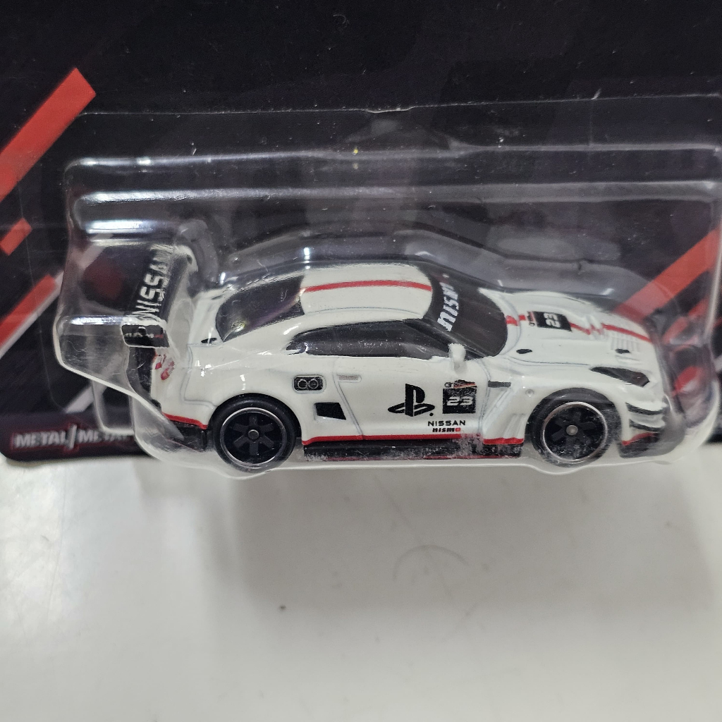 Hot Wheels Premium Nissan GT-R Nismo GT3 Gran Turismo - Pop
