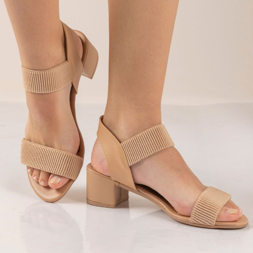 Sandália Feminina Duas Sandalias Por 129 Zattini Sandalia Usaflex