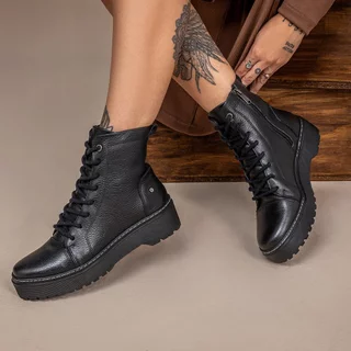 Bota Coturno Feminino Vittal Couro Legítimo Laura Confortável Fechamento Cadarço Preto