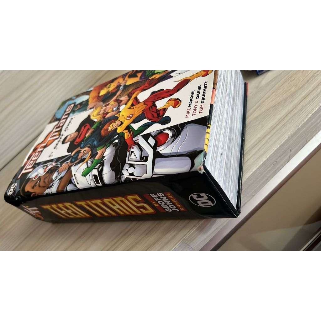 Teen Titans by Geoff Johns Omnibus | Shopee Brasil