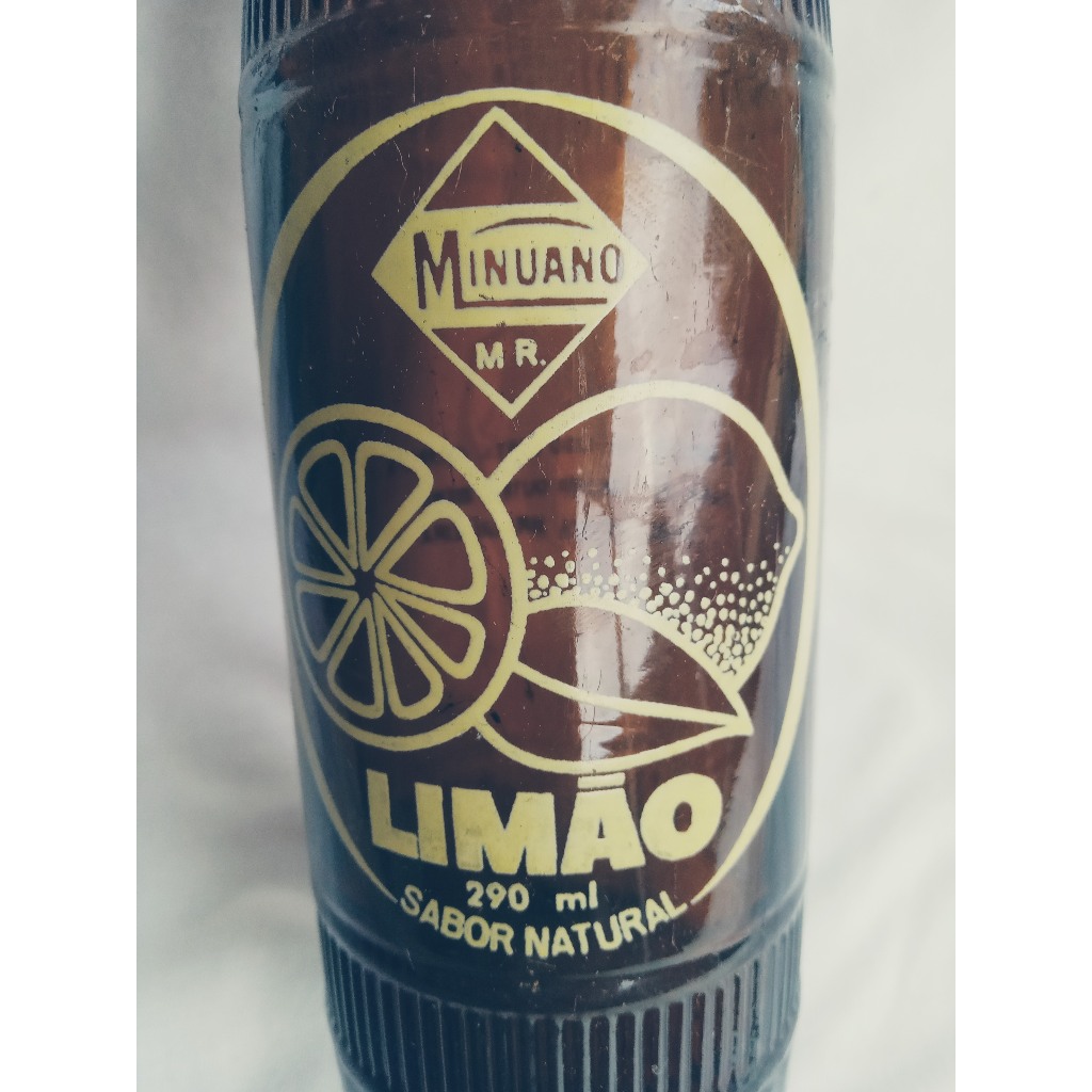 Garrafa antiga Minuano Limão 290 ml - década de 1960 - X2 e x23