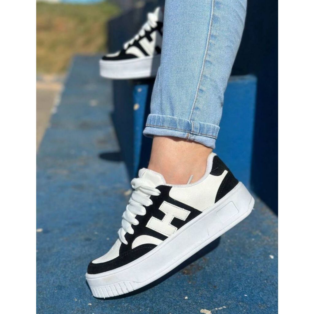 Foto de Clássico Tênis Retro Feminino para o Dia a Dia e Skate – Solado Waffle e Conforto (34 a 39)