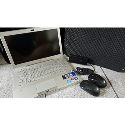 Sony Vaio Intel i5 2430M 2ª Geração 6GB RAM HD 640 GB LED 13,3