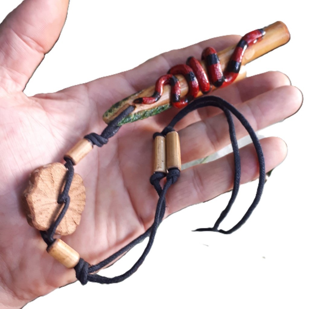 Instrumento ritualístico de bambu natural e cipó Mariri (Jagube)