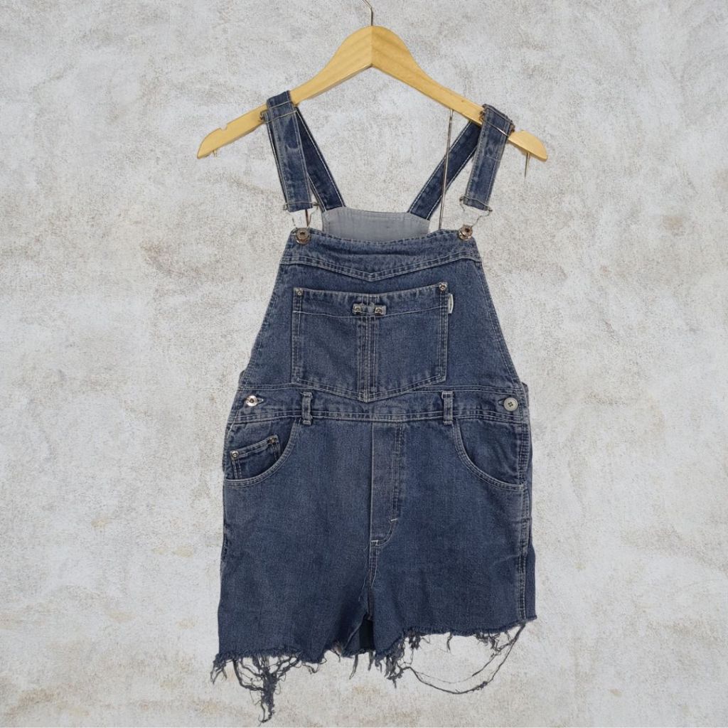 jardineira macaquinho jeans vintage anos 90 Shopee Brasil