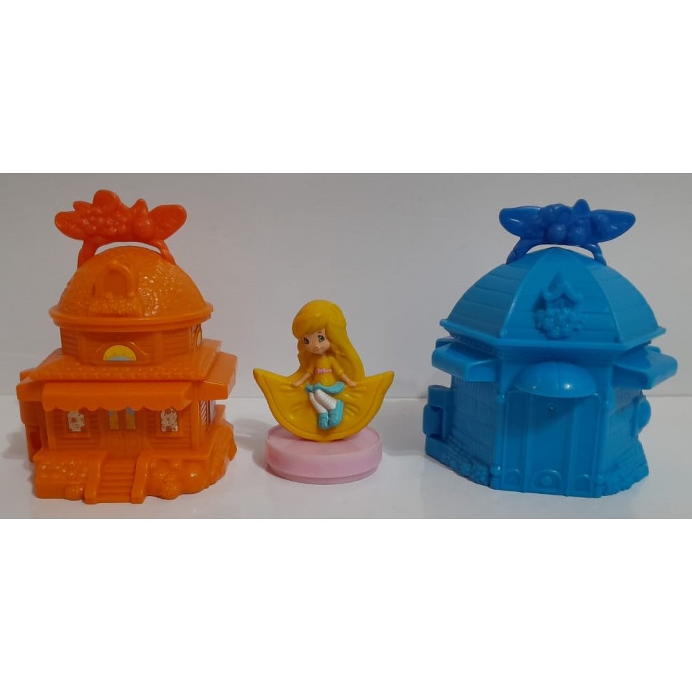 Bonecos e Casinha das Personagens da Coleção Moranguinho