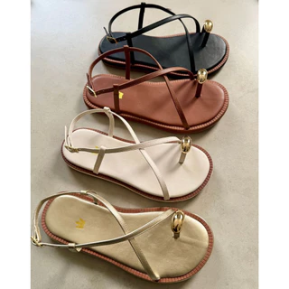 Sandália Feminina Flat Confortável com Detalhe Dedo, casual, lançamento