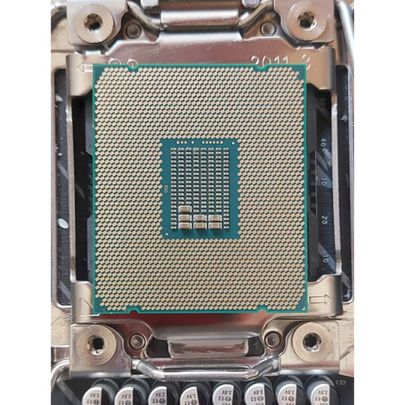 Processador Intel Xeon E5 2695 V4 2.10/3.30Ghz 120W 18/36 LGA 2011