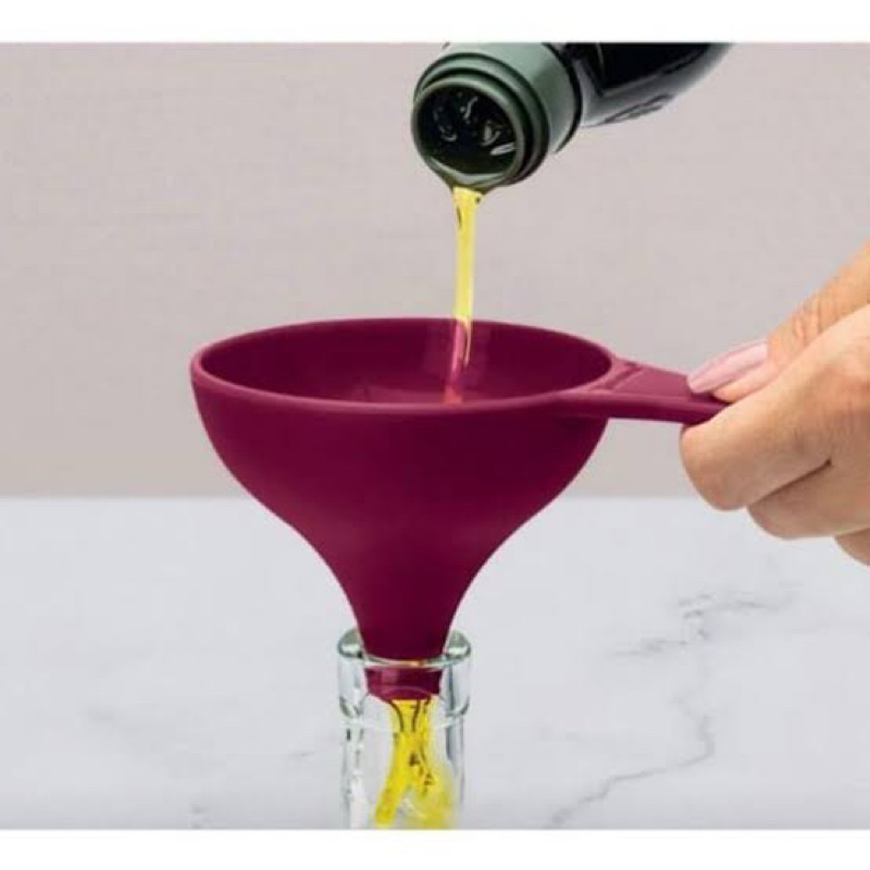 Funil tupperware | Shopee Brasil