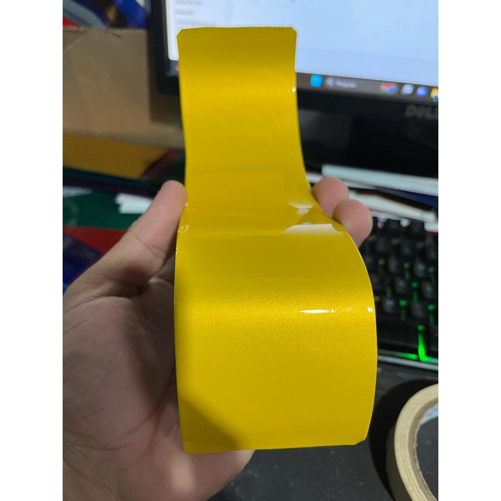 Tinta automotiva base poliester Amarelo Lemon yellow Exclusiva